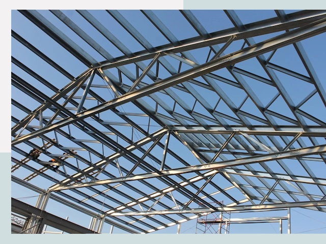 Строительство фермы в Пыти-Яхах