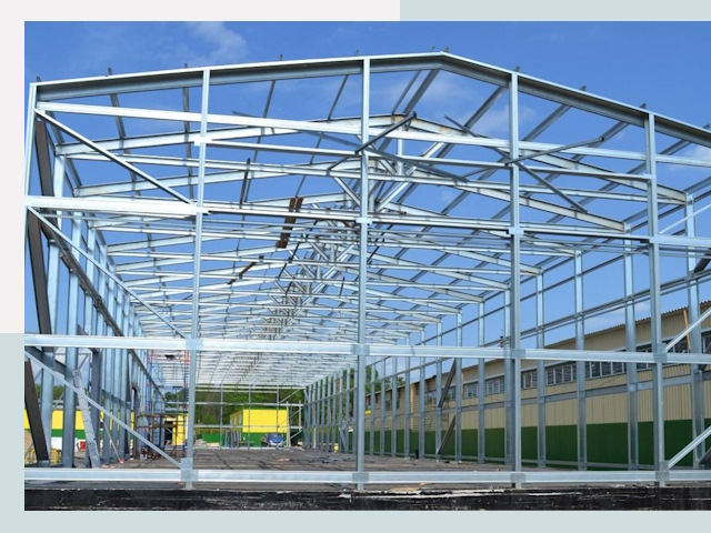 Строительство фабрик в Пыти-Яхах