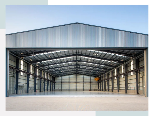 Большие ангары в Пыти-Яхах