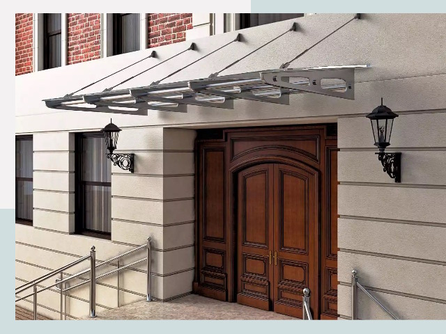 Металлические козырьки от 610 руб. в Пыти-Яхах